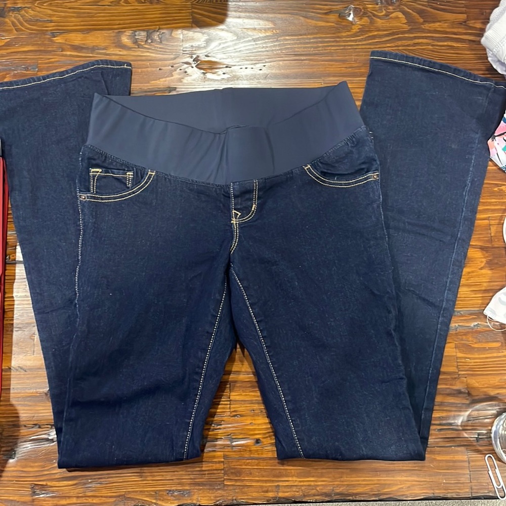 Old Navy Maternity Rockstar Demi-Boot Jeans